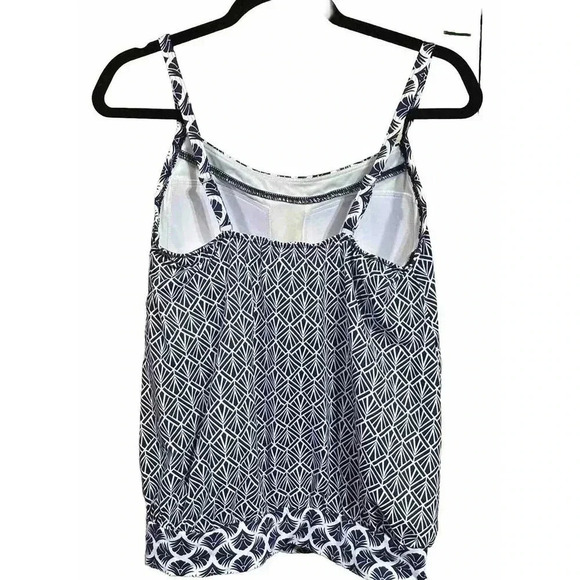 Lands End Sz 8 Black Geometric Print Wirefree Soft Cups Tankini Top - Picture 4 of 7